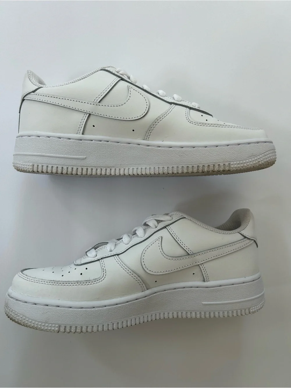 Nike rubber fit cushioned